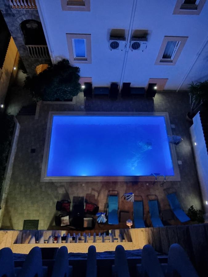 Villa Iper Будва Екстериор снимка